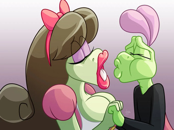 [JAMEArts] She's Expecting Tongue cover