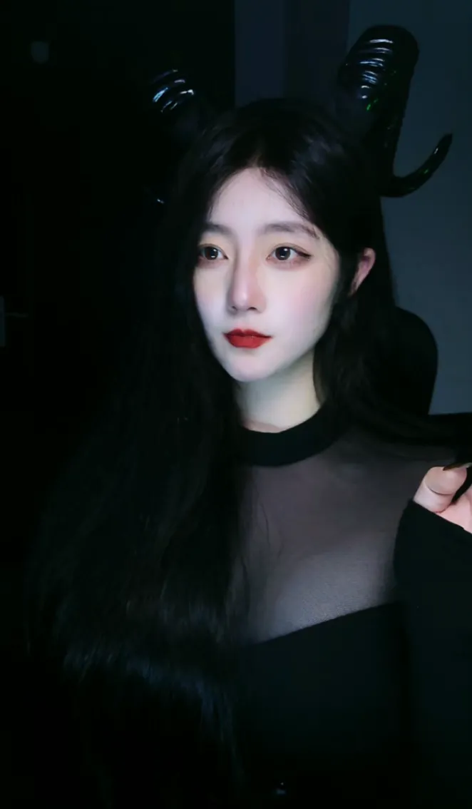 李情深 page 1 full