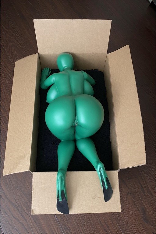 SpongeBob tries out Emerald sex mannequin page 2 full